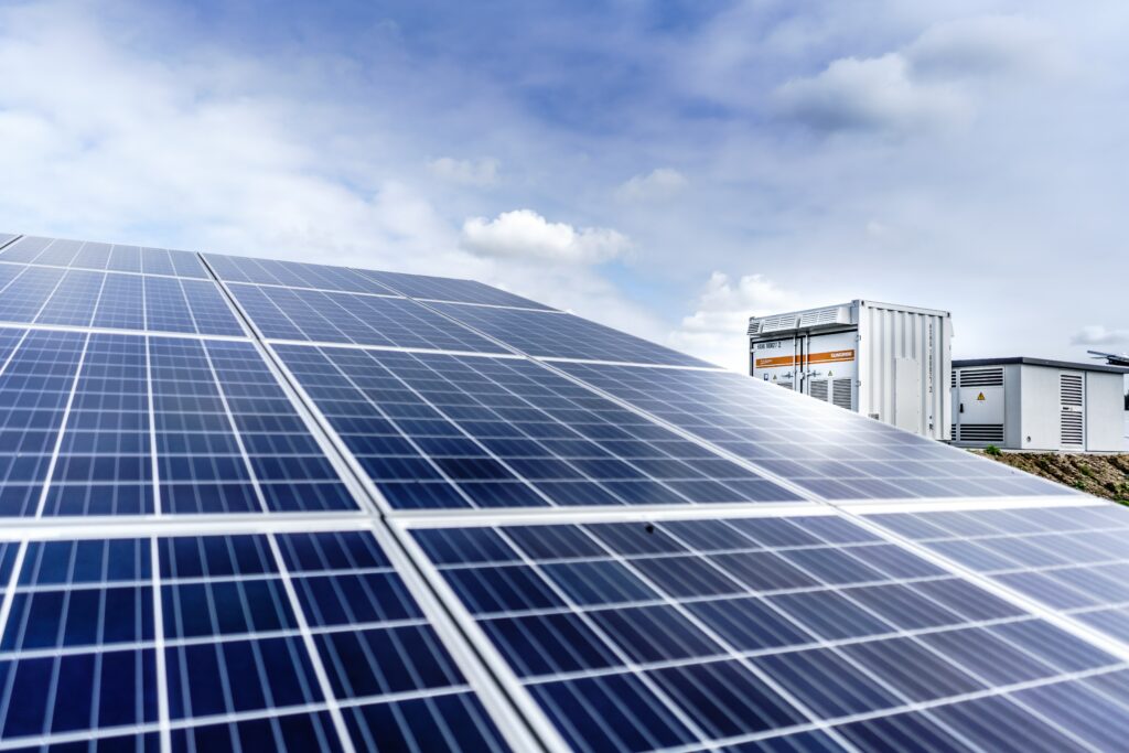 sungrow emea ceTSHQ0qars unsplash 1024x683 - ☀️ Photovoltaik & Solar für den Kanton Nidwalden NW